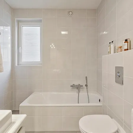 Carlton In Daire Blankenberge